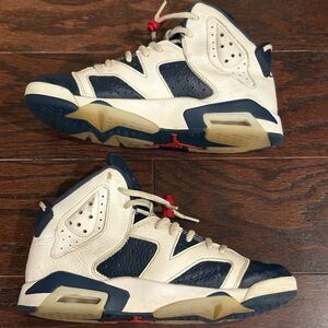 Nike Air Jordan VI 6 Retro Olympic White Navy Blue (2024) 384665-164 Size 6.5Y